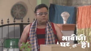 Tiwari and Vibhuti Get Drunk