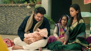 Mere Ghar Aayi Ek Nanhi Pari