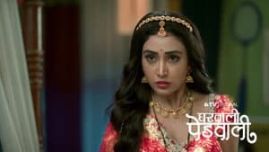Jeetu Applies Vermilion to Latika