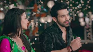 Amruta and Virat share in each other's grief