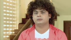 Kapi Accuses Kesri Narayan