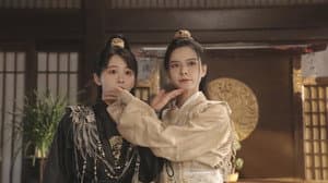 Can Shiyi and Lingzhi's dancing skills really make them a living at a brothel?